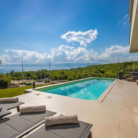 Villa Ameli Apartment With Swimming Pool Рієка Екстер'єр фото