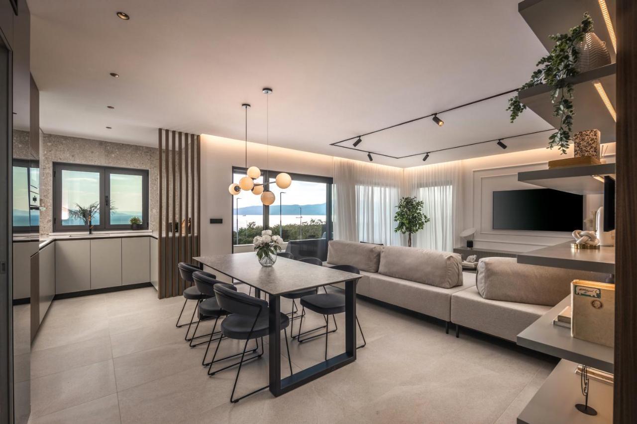 Villa Ameli Apartment With Swimming Pool Рієка Екстер'єр фото