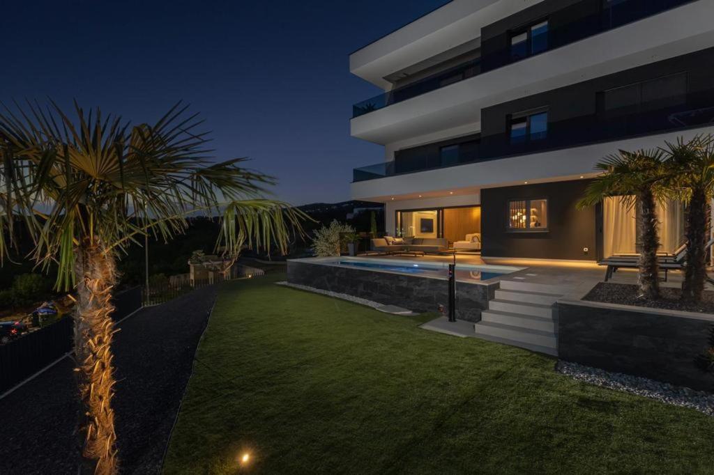 Villa Ameli Apartment With Swimming Pool Рієка Екстер'єр фото